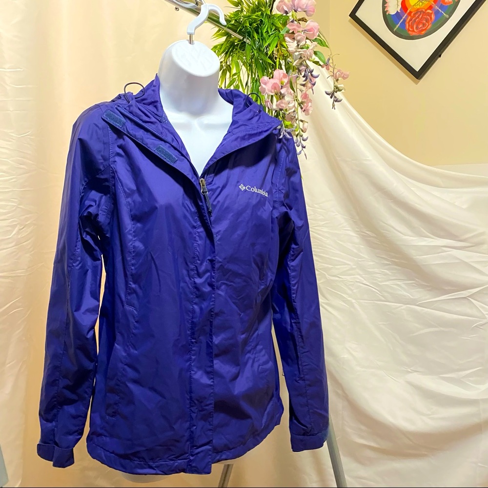 Columbia Raincoat
